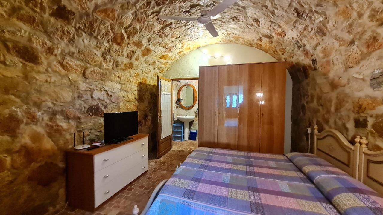 B&B Nuraximannu Santadi Exterior foto